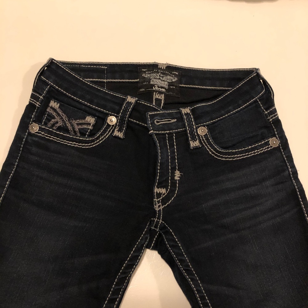 Big Star dark skinny jeans. Size 26